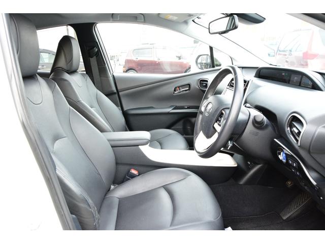 プリウス Aプレミアム プッシュスタート ヘッドアップディスプレイ アダプティブクルーズコントロール 衝突軽減ブレーキ レザーシート シートヒーター SDナビ Bluetoothオーディオ フルセグ LEDヘッドライト(19枚目)