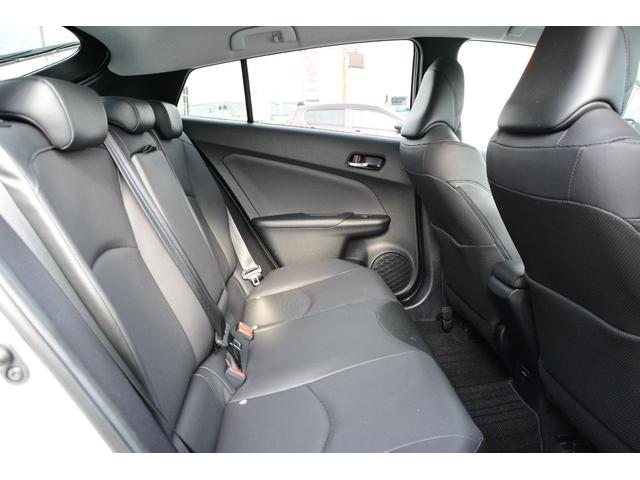 プリウス Aプレミアム プッシュスタート ヘッドアップディスプレイ アダプティブクルーズコントロール 衝突軽減ブレーキ レザーシート シートヒーター SDナビ Bluetoothオーディオ フルセグ LEDヘッドライト(48枚目)