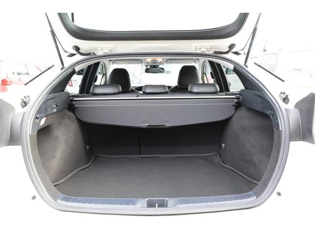 プリウス Aプレミアム プッシュスタート ヘッドアップディスプレイ アダプティブクルーズコントロール 衝突軽減ブレーキ レザーシート シートヒーター SDナビ Bluetoothオーディオ フルセグ LEDヘッドライト(50枚目)