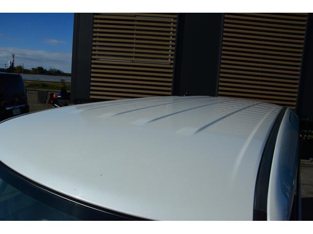 流山街道沿い！ブルーの看板が目印です。只今セール開催中！