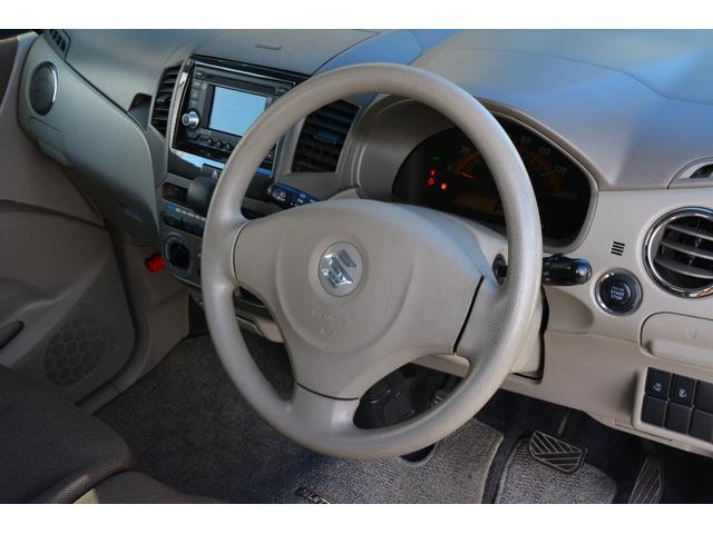 流山街道沿い！ブルーの看板が目印です。只今セール開催中！