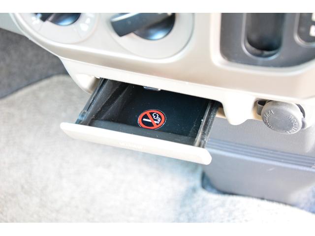 流山街道沿い！ブルーの看板が目印です。只今セール開催中！