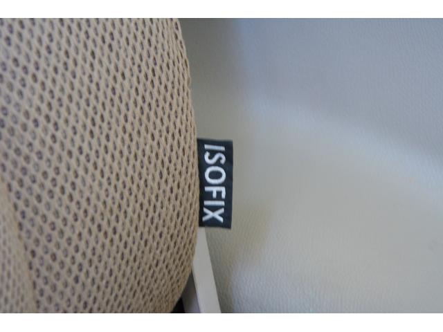 流山街道沿い！ブルーの看板が目印です。只今セール開催中！