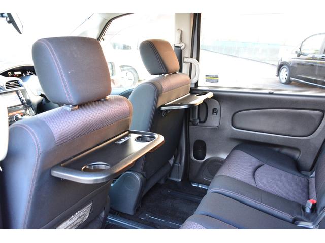 セレナ ハイウェイスター　Ｖセレクション　両側電動スライドドア　プッシュスタート　スマートキー　ナビ　ＴＶ　Ｂｌｕｅｔｏｏｔｈオーディオ　ＣＤ　ＤＶＤ　バックカメラ　クルーズコントロール　アイドリングストップ　ユピテルドライブレコーダー前後（42枚目）