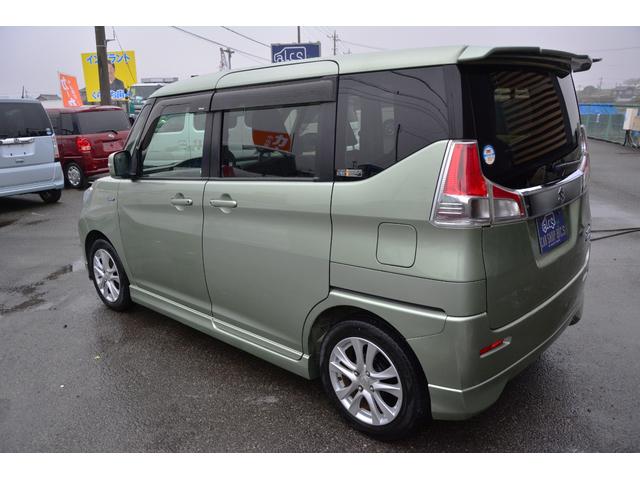 ソリオ ハイブリッドＭＺ　両側電動スライドドア　プッシュスタート　スマートキー　ナビ　フルセグ　Ｂｌｕｅｔｏｏｔｈオーディオ　バックカメラ　ＥＴＣ　衝突軽減ブレーキ　クルーズコントロール　ドライブレコーダー前後　Ｉストップ（10枚目）