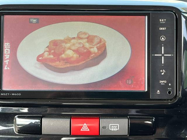 タント カスタムＸリミテッド　ＥＴＣ　電動スライドドア　ナビ　ＴＶ　ＨＩＤ　スマートキー　電動格納ミラー　ベンチシート　ＣＶＴ　盗難防止システム　ＡＢＳ　Ｂｌｕｅｔｏｏｔｈ　アルミホイール　衝突安全ボディ　エアコン（4枚目）