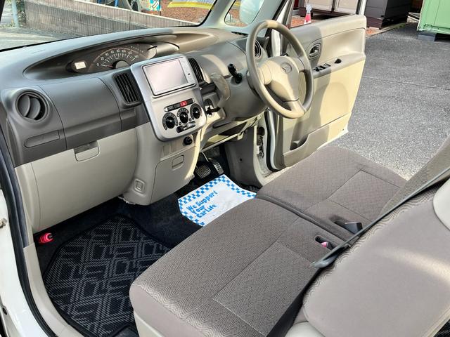 タント Ｘスペシャル　バックカメラ　スライドドア　ナビ　ＴＶ　スマートキー　電動格納ミラー　ベンチシート　ＣＶＴ　盗難防止システム　ＡＢＳ　衝突安全ボディ　エアコン　パワーステアリング（10枚目）