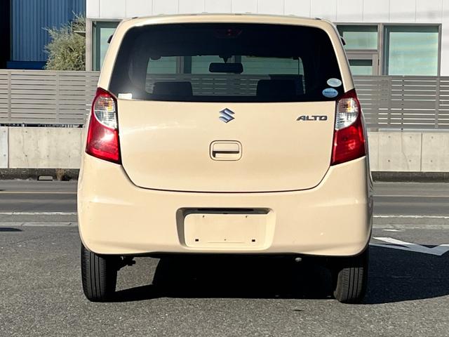 アルト Ｇ　キーレスエントリー　電動格納ミラー　ＣＶＴ　盗難防止システム　ＡＢＳ　ＣＤ　衝突安全ボディ　エアコン　パワーステアリング　パワーウィンドウ（18枚目）