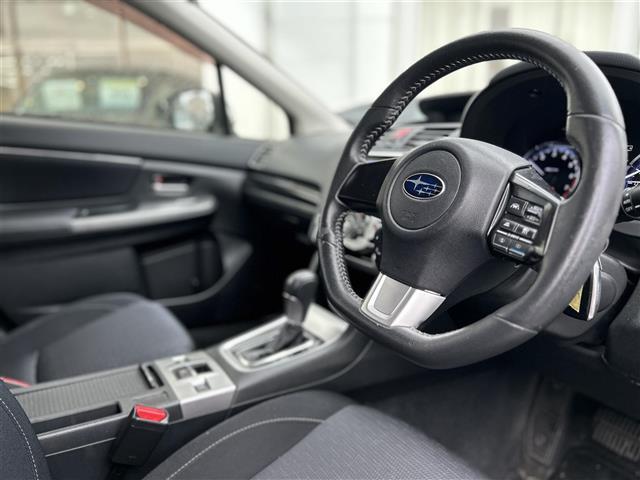 レヴォーグ １．６ＧＴアイサイト　／ナビ（ＣＮ－ＲＳ０２Ｄ）／ＴＶ／ＣＤ／ＤＶＤ／Ｂｌｕｅｔｏｏｔｈ／バックカメラ／ＥＴＣ／クルーズコントロール／前席パワーシート／社外フロアマット／純正アルミホイール／ドアバイザー（2枚目）