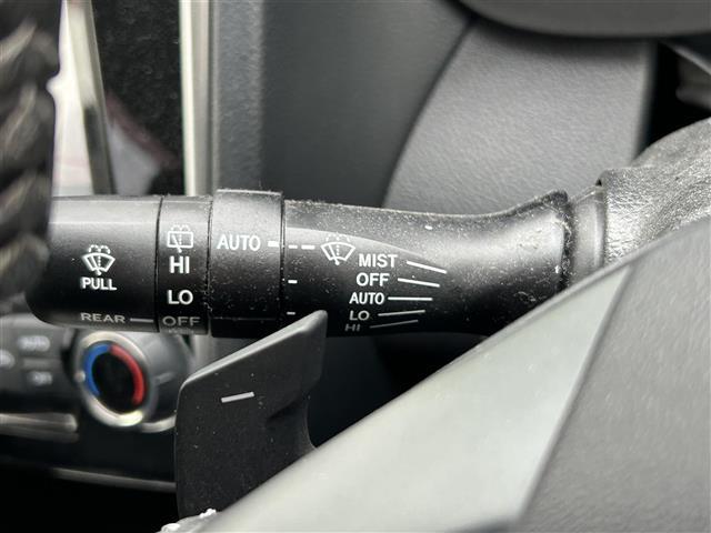 レヴォーグ １．６ＧＴアイサイト　／ナビ（ＣＮ－ＲＳ０２Ｄ）／ＴＶ／ＣＤ／ＤＶＤ／Ｂｌｕｅｔｏｏｔｈ／バックカメラ／ＥＴＣ／クルーズコントロール／前席パワーシート／社外フロアマット／純正アルミホイール／ドアバイザー（10枚目）