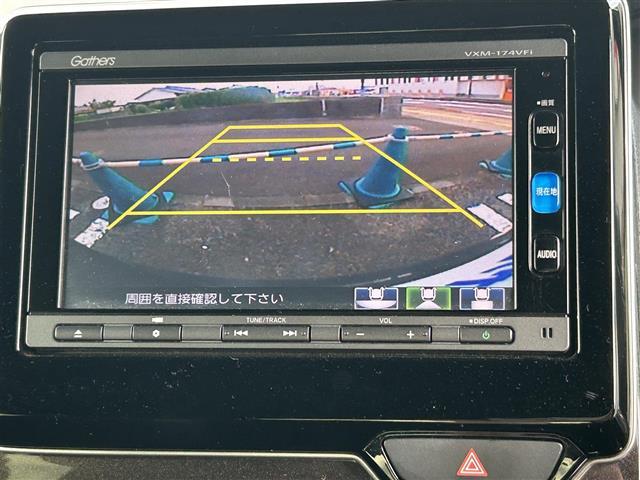 N-BOXカスタム G・Lホンダセンシング /ナビ(VXM-174VFi)/TV/CD/DVD/Bluetooth/ビルトインETC/バックカメラ/片側パワースライドドア/純正フロアマット/社外アルミホイール/ドアバイザー(3枚目)