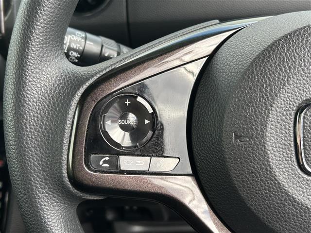 N-BOXカスタム G・Lホンダセンシング /ナビ(VXM-174VFi)/TV/CD/DVD/Bluetooth/ビルトインETC/バックカメラ/片側パワースライドドア/純正フロアマット/社外アルミホイール/ドアバイザー(11枚目)