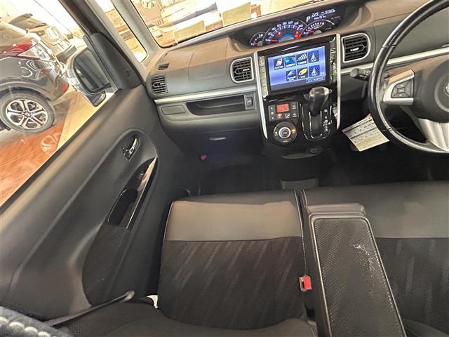タント カスタムRS SA /ナビ/TV/CD/DVD/Bluetooth/バックカメラ/両側パワースライドドア/純正フロアマット/純正アルミホイール/ドアバイザー/ステアリングスイッチ/後席サンシェード(5枚目)