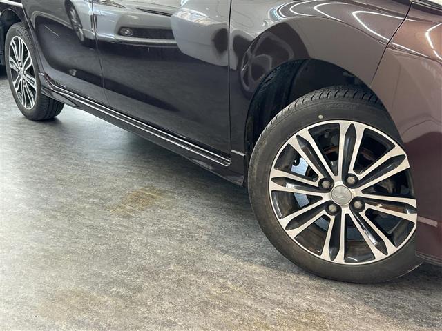 タント カスタムRS SA /ナビ/TV/CD/DVD/Bluetooth/バックカメラ/両側パワースライドドア/純正フロアマット/純正アルミホイール/ドアバイザー/ステアリングスイッチ/後席サンシェード(25枚目)