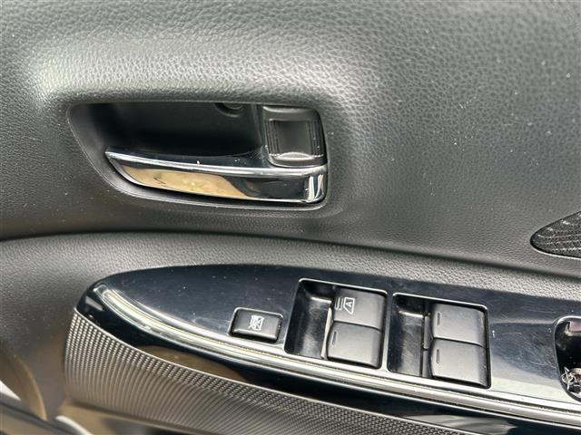 デイズルークス ハイウェイスター X /ナビ(MM317D-W)/TV/CD/DVD/Bluetooth/アラウンドビューモニター/バックカメラ/片側パワースライドドア/オートライト/純正フロアマット/純正アルミホイール(15枚目)