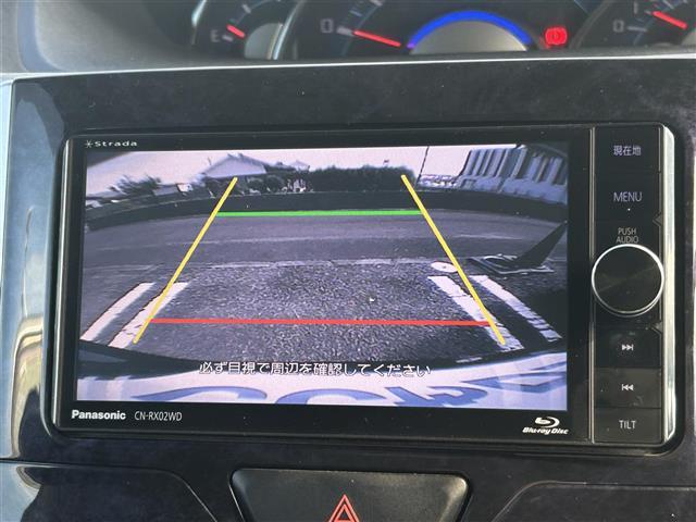 タント カスタムRS トップエディションSAII /ナビ(CN-RX02WD)/TV/CD/DVD/Bluetooth/バックカメラ/両側パワースライドドア/ETC/ハーフレザーシート/純正フロアマット/純正アルミホイール/ドアバイザ(3枚目)