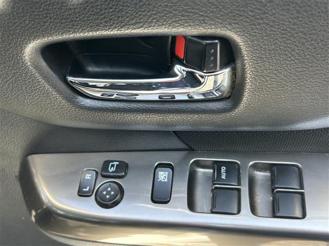 スペーシアカスタムＺ ターボ　／ナビ（ＡＶＩＣ－ＲＬ７１２）／ＴＶ／ＣＤ／ＤＶＤ／Ｂｌｕｅｔｏｏｔｈ／バックカメラ／ＥＴＣ／運転席シートヒーター／クルーズコントロール／両側パワースライドドア／パドルシフト（16枚目）