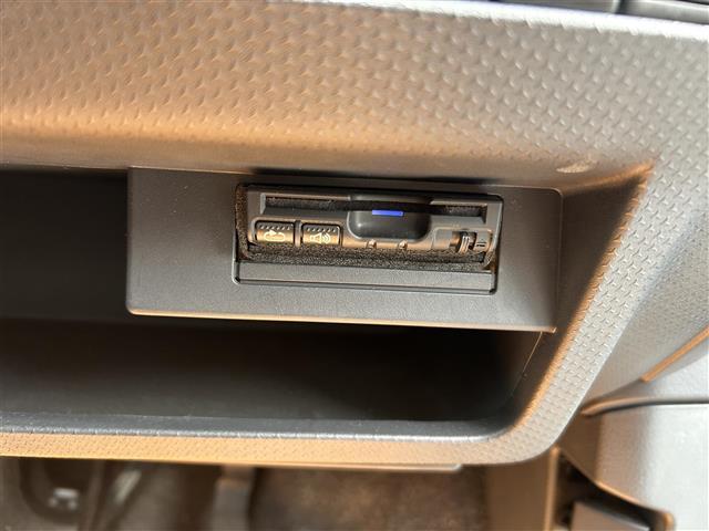 ハスラー Ｊスタイル　／ナビ（ＧＣＸ５１４）／ＴＶ／ＣＤ／ＤＶＤ／Ｂｌｕｅｔｏｏｔｈ／バックカメラ／ＥＴＣ／前席シートヒーター／純正フロアマット／社外アルミホイール／ドアバイザー／電格ウィンカーミラー（3枚目）