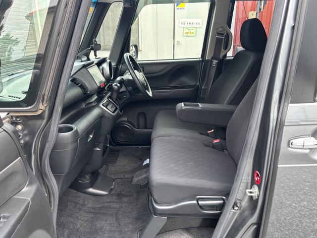 Ｎ－ＢＯＸカスタム 　・ＥＴＣ・ナビ・ＴＶ・バックカメラ・Ｂｌｕｅｔｏｏｔｈ・プッシュスタート・スマートキー・パワースライドドア・禁煙車・関東仕入・内外装仕上げ済（30枚目）