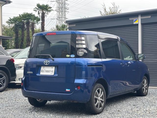 シエンタ Ｘ　・ワンオーナー・ナビ・ＴＶ・バックカメラ・キーレス・車検整付・禁煙車・関東仕入（8枚目）