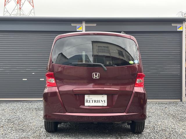 フリード G ジャストセレクション ・ETC・パワースライドドア・ナビ・バックカメラ・キーレス・禁煙車・関東仕入・内外装仕上げ済(9枚目)