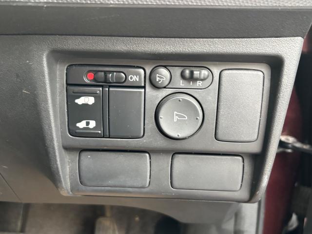 フリード G ジャストセレクション ・ETC・パワースライドドア・ナビ・バックカメラ・キーレス・禁煙車・関東仕入・内外装仕上げ済(37枚目)