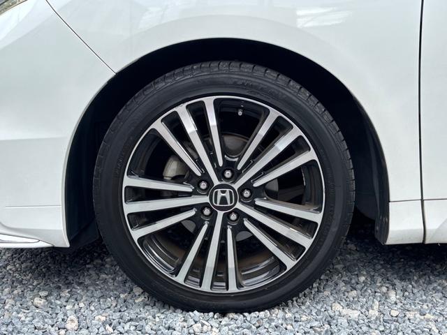 オデッセイ アブソルート・EX ホンダセンシング前後ドライブレコーダー・全周囲カメラ・後部座席モニター・両側電動スライドドア・ETC・ナビ・TV・Bluetooth・プッシュスタート・パワーシート・アダプティブクルーズコントロール(18枚目)