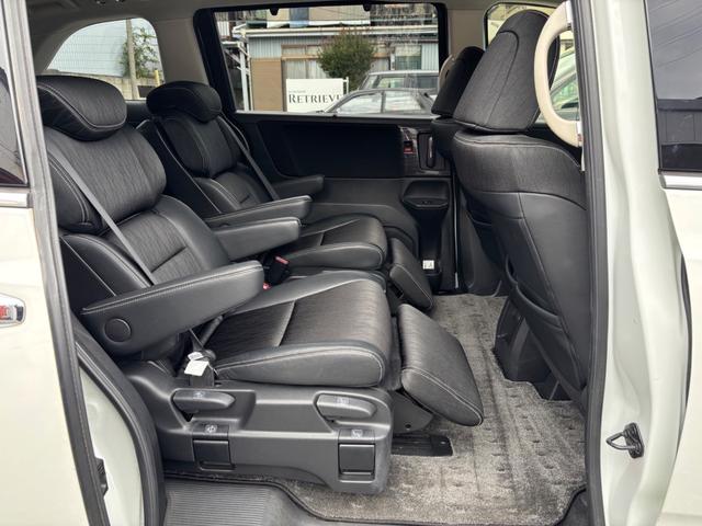 オデッセイ アブソルート・EX ホンダセンシング前後ドライブレコーダー・全周囲カメラ・後部座席モニター・両側電動スライドドア・ETC・ナビ・TV・Bluetooth・プッシュスタート・パワーシート・アダプティブクルーズコントロール(26枚目)