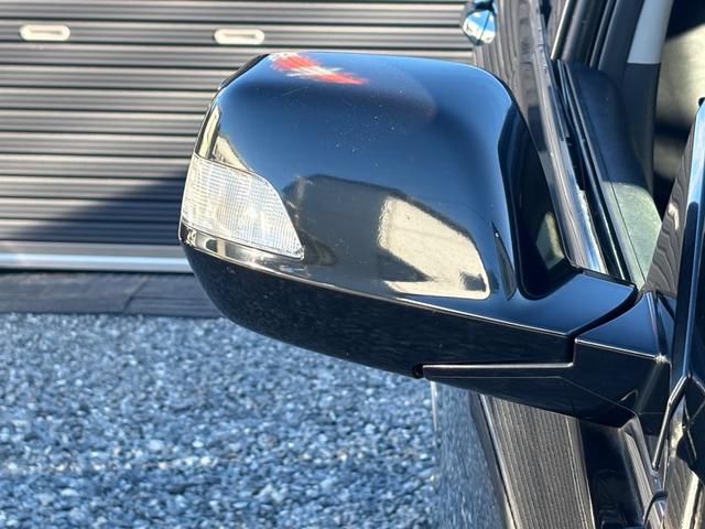 ＣＲ－Ｖ ＺＬ　ＨＤＤナビアルカンターラスタイル　・ＥＴＣ・ナビ・ＴＶ・バックカメラ・キーレス・オートライト・関東仕入・内外装仕上げ済（14枚目）