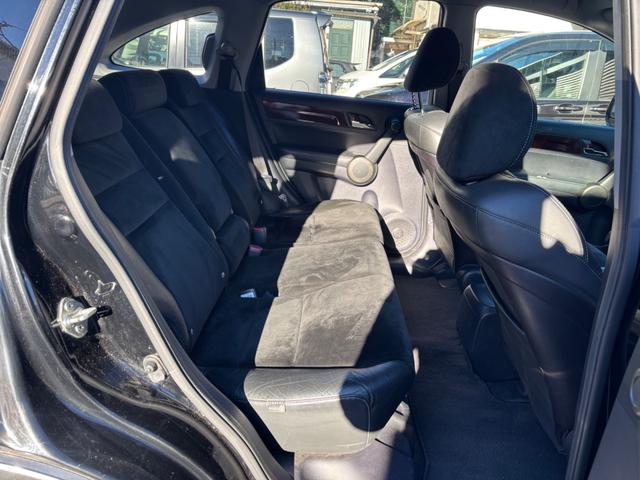 ＣＲ－Ｖ ＺＬ　ＨＤＤナビアルカンターラスタイル　・ＥＴＣ・ナビ・ＴＶ・バックカメラ・キーレス・オートライト・関東仕入・内外装仕上げ済（24枚目）