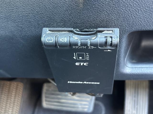 ＣＲ－Ｖ ＺＬ　ＨＤＤナビアルカンターラスタイル　・ＥＴＣ・ナビ・ＴＶ・バックカメラ・キーレス・オートライト・関東仕入・内外装仕上げ済（36枚目）