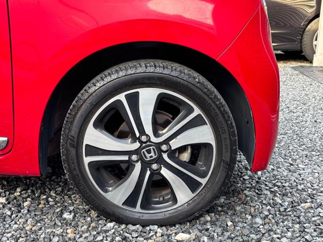 Ｎ－ＯＮＥ プレミアム　ツアラー・Ｌパッケージ　・スマートフォン連携ディスプレイ・ナビ・スマートキー・プッシュスタート・クルーズコントロール・バックカメラ・ＥＴＣ・禁煙車・内外装仕上げ済・関東仕入（20枚目）