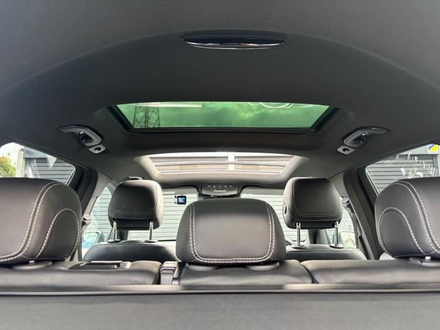 ＧＬＣ ＧＬＣ４３　４マチック　・パノラミックスライディングルーフ・前後ドライブレコーダー・全周囲カメラ・アダプティブクルーズコントロール・コーナーセンサー・ＥＴＣ・Ｂｕｒｍｅｓｔｅｒサウンド・ナビ・ＴＶ・Ｂｌｕｅｔｏｏｔｈ・（24枚目）