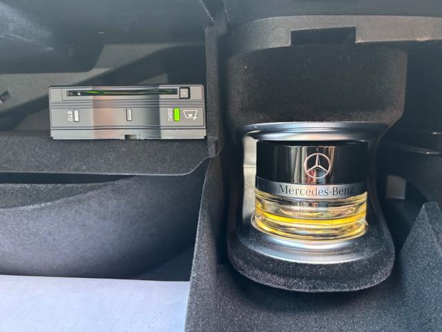 ＧＬＣ ＧＬＣ４３　４マチック　・パノラミックスライディングルーフ・前後ドライブレコーダー・全周囲カメラ・アダプティブクルーズコントロール・コーナーセンサー・ＥＴＣ・Ｂｕｒｍｅｓｔｅｒサウンド・ナビ・ＴＶ・Ｂｌｕｅｔｏｏｔｈ・（47枚目）