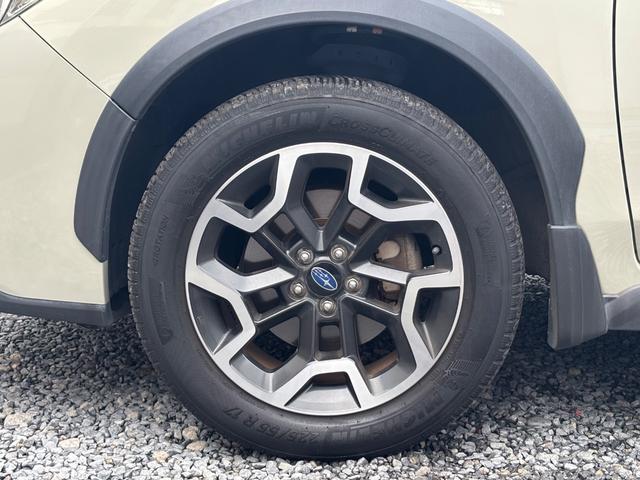 ＸＶ ２．０ｉ　アイサイト　ドライブレコーダー４ＷＤ・アイサイト・ナビ・ＴＶ・Ｂｌｕｅｔｏｏｔｈ・バックカメラ・ＥＴＣ・アダプティブクルーズコントロール・パワーシート・社外スピーカー・社外テール・社外マフラー・禁煙車・車検整備付（18枚目）