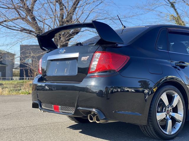 ＷＲＸ　ＳＴｉ　修復歴無　２Ｌターボ・３０８馬力　６速Ｍ／Ｔ　社外ディスプレイオーディオ　ＤＶＤ　ＵＳＢ　ＥＴＣ　ハーフレザーパワーシート　スマートキー　ＨＩＤライト＆フォグ　リヤウィング　純正１８アルミ(35枚目)