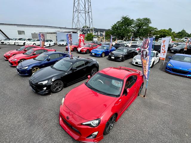 ８６ ＧＴ　１年保証付　社外ＬＥＤヘッドライト＆テールランプ　フルエアロ　リヤスポイラー　ＨＫＳマフラー　ＫＥＮＷＯＯＤメモリーナビ　フルセグＴＶ　Ｂｌｕｅｔｏｏｔｈ　ＵＳＢ　音楽ＳＤ　バックカメラ　ＥＴＣ（2枚目）