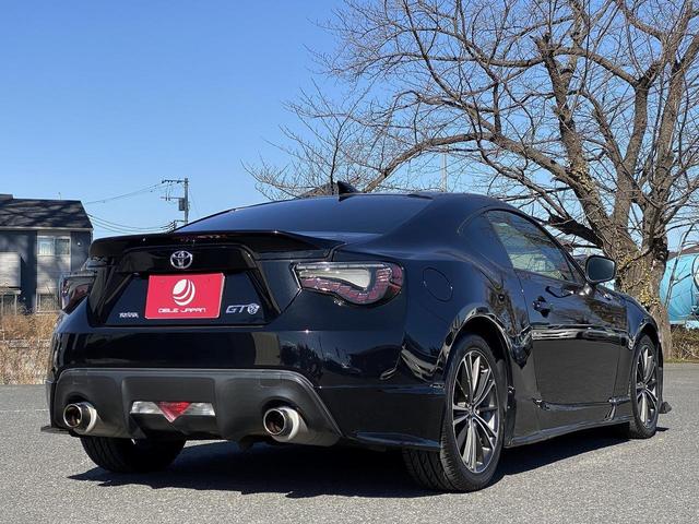 ８６ ＧＴ　１年保証付　社外ＬＥＤヘッドライト＆テールランプ　フルエアロ　リヤスポイラー　ＨＫＳマフラー　ＫＥＮＷＯＯＤメモリーナビ　フルセグＴＶ　Ｂｌｕｅｔｏｏｔｈ　ＵＳＢ　音楽ＳＤ　バックカメラ　ＥＴＣ（19枚目）