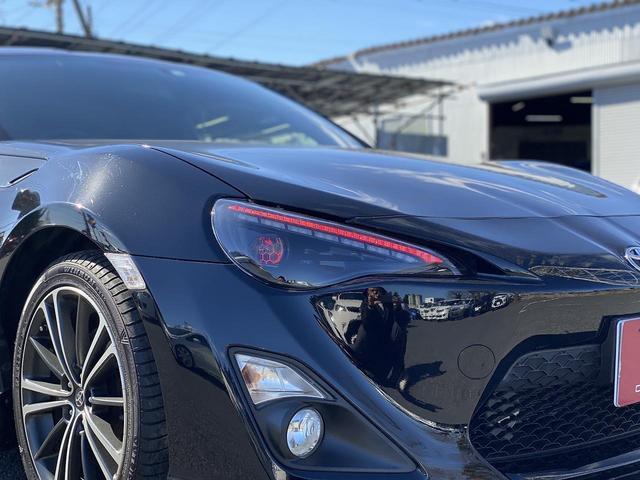 ８６ ＧＴ　１年保証付　社外ＬＥＤヘッドライト＆テールランプ　フルエアロ　リヤスポイラー　ＨＫＳマフラー　ＫＥＮＷＯＯＤメモリーナビ　フルセグＴＶ　Ｂｌｕｅｔｏｏｔｈ　ＵＳＢ　音楽ＳＤ　バックカメラ　ＥＴＣ（23枚目）