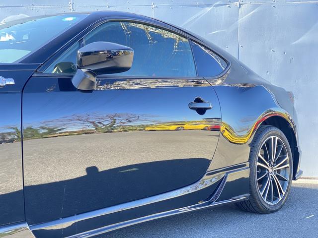 ８６ ＧＴ　１年保証付　社外ＬＥＤヘッドライト＆テールランプ　フルエアロ　リヤスポイラー　ＨＫＳマフラー　ＫＥＮＷＯＯＤメモリーナビ　フルセグＴＶ　Ｂｌｕｅｔｏｏｔｈ　ＵＳＢ　音楽ＳＤ　バックカメラ　ＥＴＣ（32枚目）