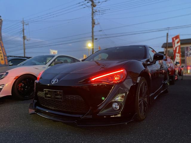 ８６ ＧＴ　１年保証付　社外ＬＥＤヘッドライト＆テールランプ　フルエアロ　リヤスポイラー　ＨＫＳマフラー　ＫＥＮＷＯＯＤメモリーナビ　フルセグＴＶ　Ｂｌｕｅｔｏｏｔｈ　ＵＳＢ　音楽ＳＤ　バックカメラ　ＥＴＣ（42枚目）