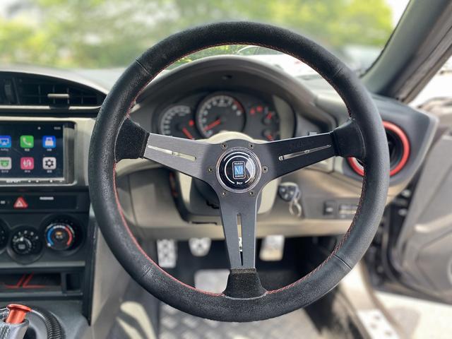 ８６ Ｇ　１年保証付　後期型　６速Ｍ／Ｔ　ＣＵＳＣＯ車高調　柿本マフラー　３連メーター　テールスポイラー　ディスプレイオーディオ　Ｂｌｕｅｔｏｏｔｈ　ＬＥＤヘッドライト　ＮＡＲＤＩステアリング（15枚目）