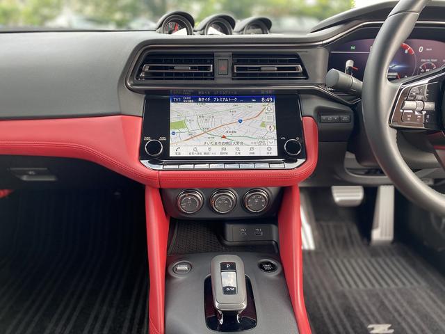 フェアレディＺ バージョンＴ　新車保証継承　ＢＯＳＥサウンド・ナビＴＶ・バックカメラ・ドラレコ・ハーフレザーシート・パワーシートヒーター・インテリジェントＦＣＷ・エマージェンシーブレーキ・ＲＣＴＡ・ＬＤＷ・ＢＳＷ・ＥＴＣ（9枚目）