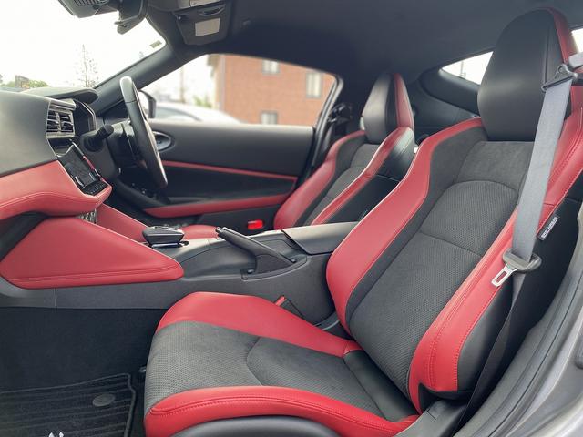フェアレディＺ バージョンＴ　新車保証継承　ＢＯＳＥサウンド・ナビＴＶ・バックカメラ・ドラレコ・ハーフレザーシート・パワーシートヒーター・インテリジェントＦＣＷ・エマージェンシーブレーキ・ＲＣＴＡ・ＬＤＷ・ＢＳＷ・ＥＴＣ（22枚目）