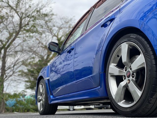 インプレッサ ＷＲＸ　ＳＴｉ　１年保障付　ノーマル車　６ＭＴ　カロッツェリアナビ　ＥＴＣ　スマートキー　プッシュスタート　ＡＰＥＸＩブースト計　ハーフレザーシート　パワーシート　ＨＩＤヘッドライト　純正大型リアスポイラー（38枚目）
