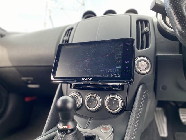 フェアレディZ バージョンS 1年保証付 記録簿付 NISMOエアロ HKS車高調 VOLKRACING19インチAW リヤウィング Bluetooth 3連メーター スマートキー キセノンライト ドラレコ 禁煙車(15枚目)