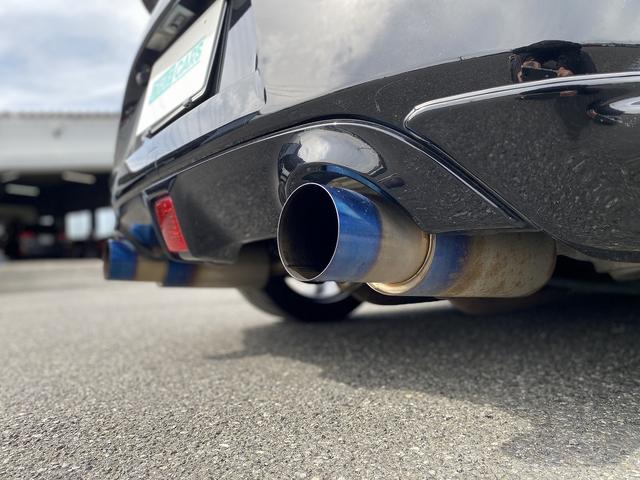フェアレディZ バージョンS 1年保証付 記録簿付 NISMOエアロ HKS車高調 VOLKRACING19インチAW リヤウィング Bluetooth 3連メーター スマートキー キセノンライト ドラレコ 禁煙車(34枚目)