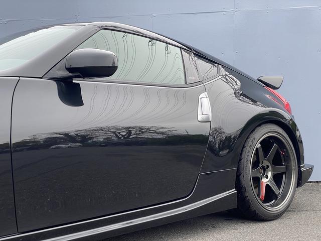 フェアレディZ バージョンS 1年保証付 記録簿付 NISMOエアロ HKS車高調 VOLKRACING19インチAW リヤウィング Bluetooth 3連メーター スマートキー キセノンライト ドラレコ 禁煙車(41枚目)