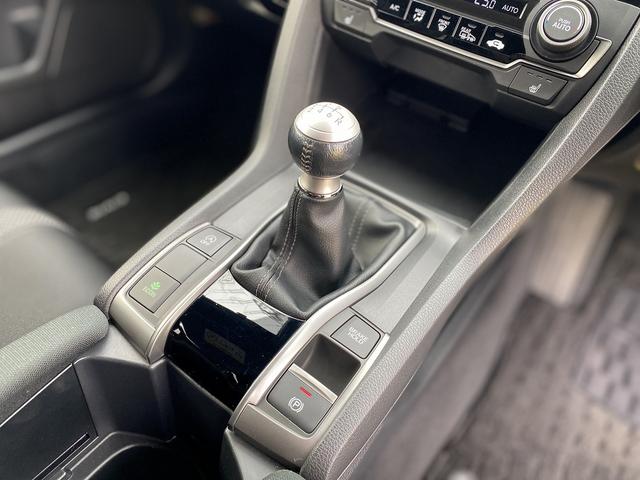 シビック ハッチバック　ホンダセンシング　１年保証付　無限フルエアロ＆マフラー　ＬＥＤテールランプ　ナビＴＶ　Ｂｌｕｅｔｏｏｔｈ　ＵＳＢ　ドラレコ　ＥＴＣ　ＬＥＤヘッドライト＆ＬＥＤフォグ　スマートキー　パワーシート　シートヒーター　クルコン（18枚目）