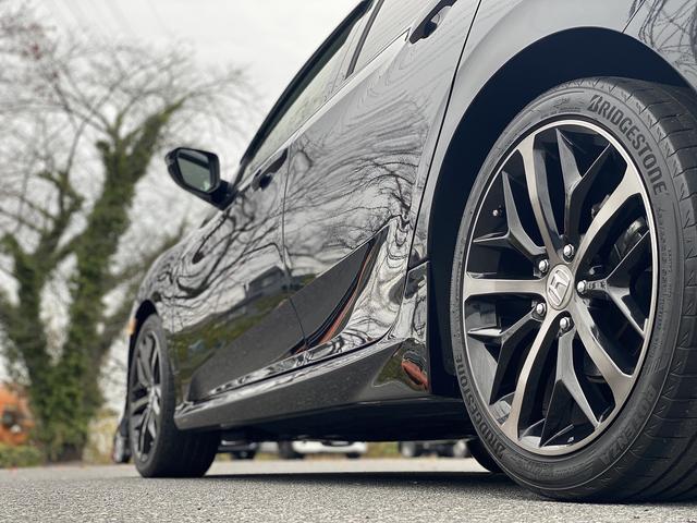 シビック ハッチバック　ホンダセンシング　１年保証付　無限フルエアロ＆マフラー　ＬＥＤテールランプ　ナビＴＶ　Ｂｌｕｅｔｏｏｔｈ　ＵＳＢ　ドラレコ　ＥＴＣ　ＬＥＤヘッドライト＆ＬＥＤフォグ　スマートキー　パワーシート　シートヒーター　クルコン（45枚目）